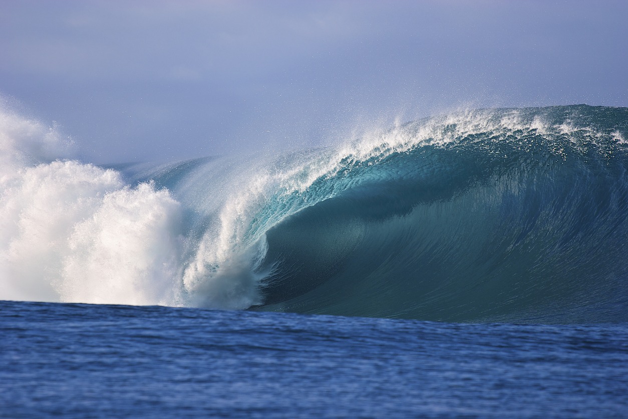 Teahupoo wave in Tahiti